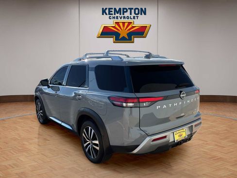 Used 2025 Nissan Pathfinder Platinum w/ Cargo Package FWD image 4