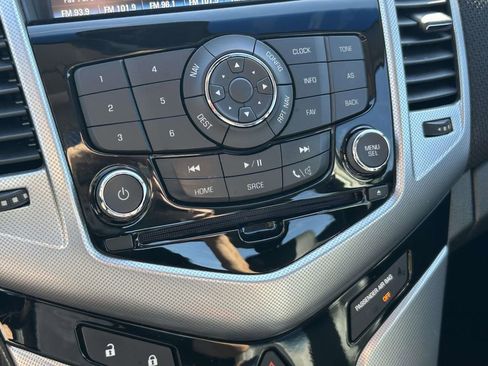 Used 2014 Chevrolet Cruze LTZ w/ Enhanced Safety Package image 25