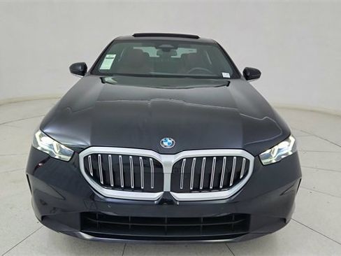 Used 2026 BMW 530i image 13
