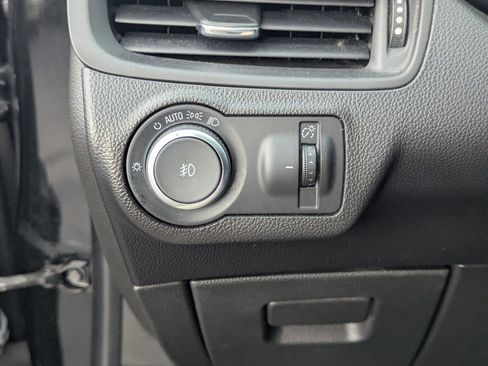 Used 2020 Buick Envision Premium image 24