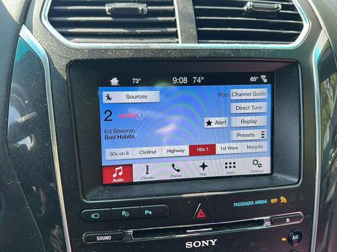 Used 2017 Ford Explorer Platinum AWD/4WD image 10