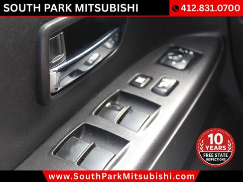 Used 2014 Mitsubishi Outlander Sport SE AWD/4WD image 30