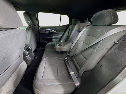 Used 2025 Chevrolet Equinox EV LT image 24