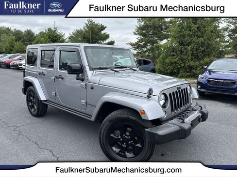 Used 2015 Jeep Wrangler Unlimited Sahara AWD/4WD image 1