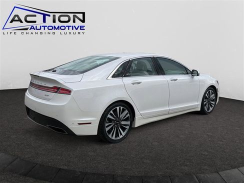 Used 2019 Lincoln MKZ Reserve image 8