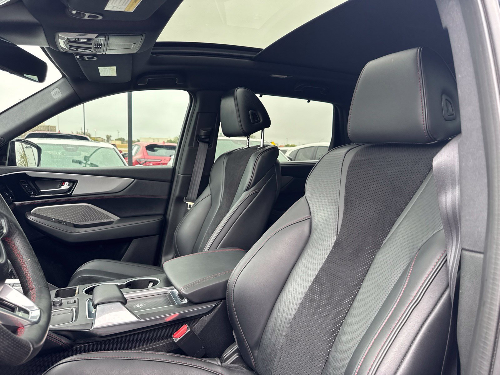 Used 2022 Acura MDX A-Spec AWD/4WD image 10