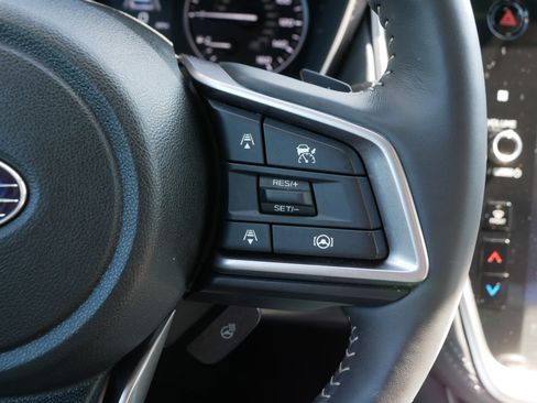 Certified 2025 Subaru Outback Touring XT AWD/4WD image 30