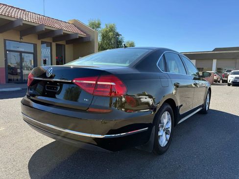 Used 2016 Volkswagen Passat 1.8T S image 10