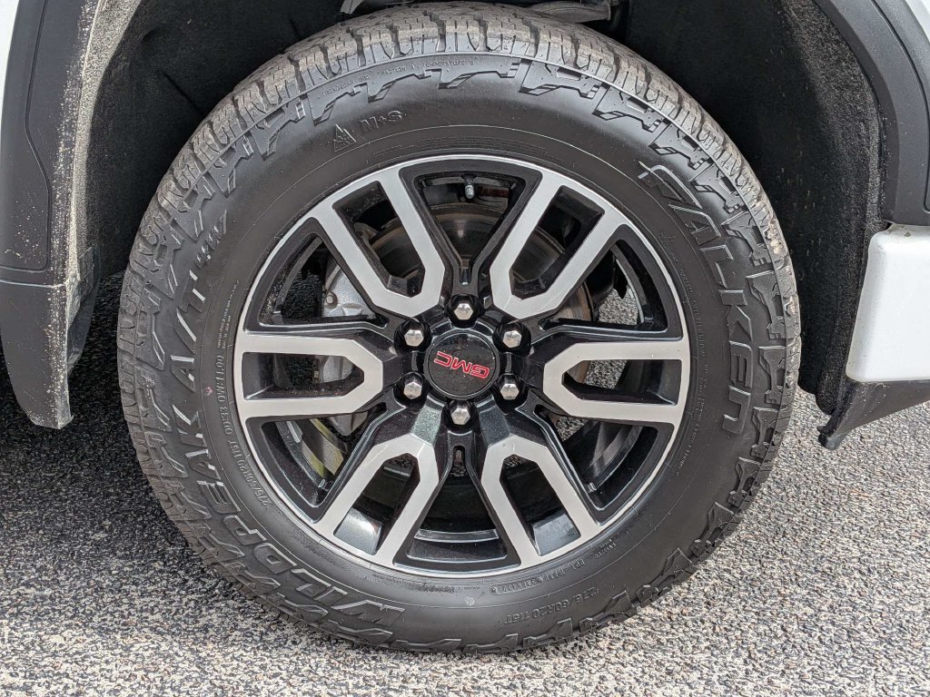 Used 2019 GMC Sierra 1500 AT4 w/ AT4 Premium Package AWD/4WD image 10