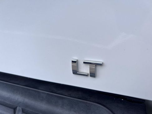 Used 2010 Chevrolet Silverado 2500 LT w/ Interior Plus Package RWD image 36