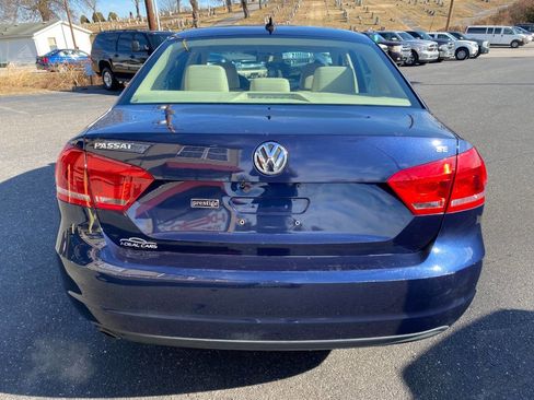 Used 2013 Volkswagen Passat 2.5 SE image 4