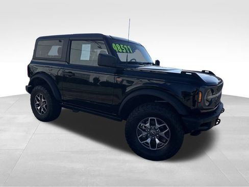 Used 2024 Ford Bronco Badlands image 8