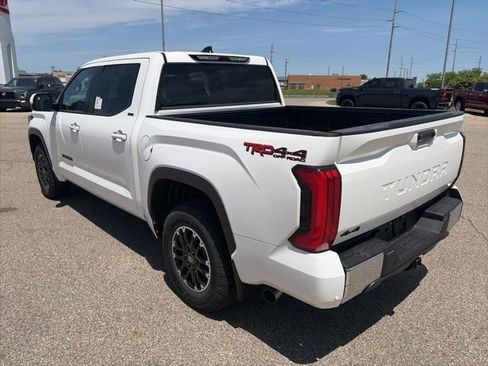 New 2026 Toyota Tundra SR5 w/ TRD Off-Road Package AWD/4WD image 5