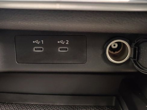 Certified 2025 Nissan Rogue SV AWD/4WD image 23