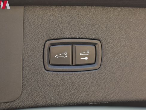 Used 2019 Porsche Cayenne image 39