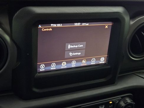 Used 2022 Jeep Wrangler Unlimited Sport AWD/4WD image 14