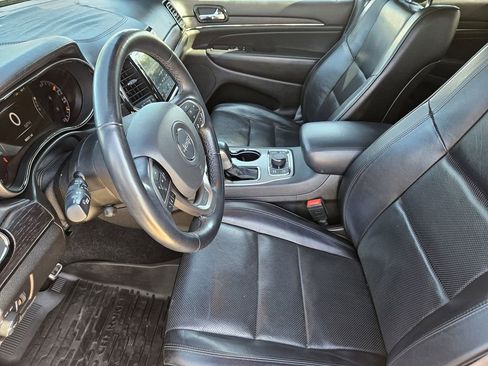 Used 2021 Jeep Grand Cherokee High Altitude AWD/4WD image 17