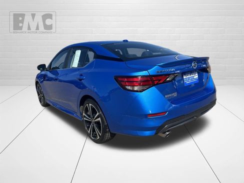 Used 2023 Nissan Sentra SR w/ Electronics Package FWD image 4