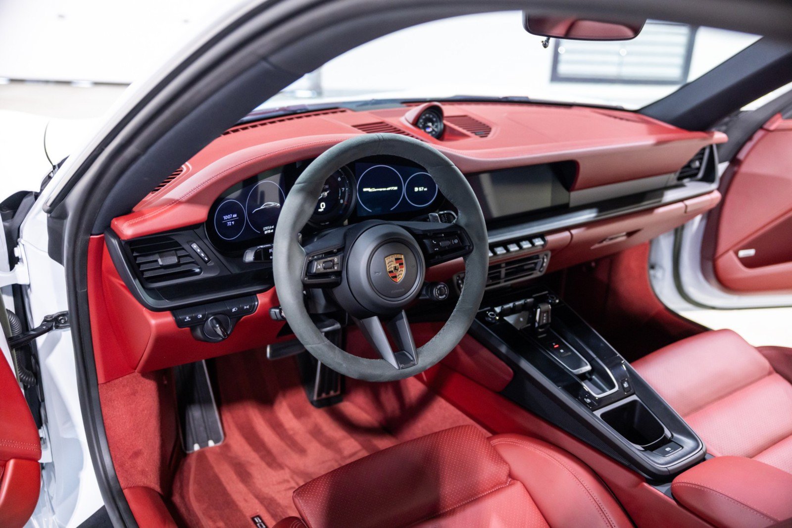 Used 2023 Porsche 911 Carrera GTS w/ Premium Package RWD image 32