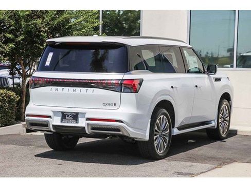 New 2026 INFINITI QX80 Luxe w/ Cargo Package image 6