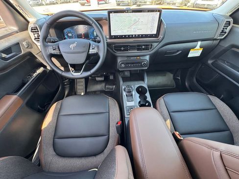 New 2026 Ford Bronco Sport Outer Banks w/ Sasquatch Outer Banks Package AWD/4WD image 25