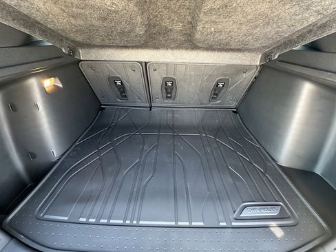 New 2026 Chevrolet Trax RS w/ Sunroof Package FWD image 31