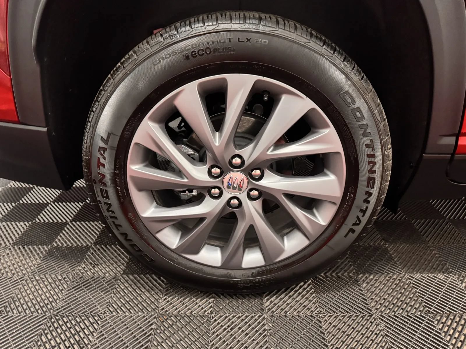 Used 2026 Buick Enclave Preferred w/ Power Package FWD image 17