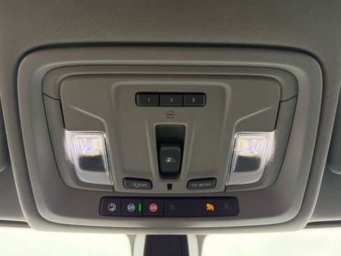 Used 2021 Chevrolet Silverado 1500 LT Trail Boss image 34