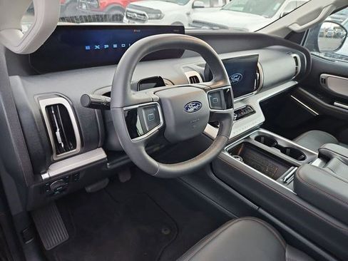 Certified 2025 Ford Expedition Max Active AWD/4WD image 17