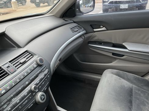 Used 2008 Honda Accord EX image 31