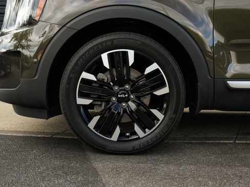 Used 2023 Kia Telluride SX Prestige AWD/4WD image 11