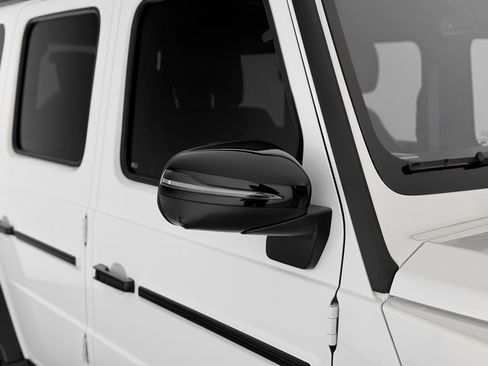 Used 2025 Mercedes-Benz G 63 AMG 4MATIC image 41