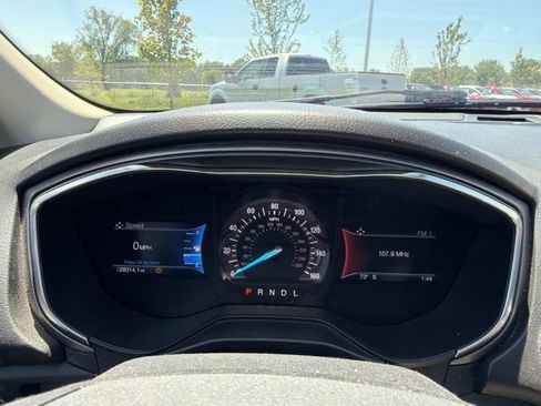 Used 2019 Ford Fusion S FWD image 35