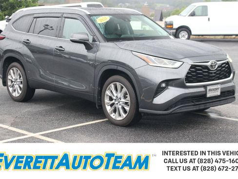 Used 2021 Toyota Highlander Limited AWD/4WD image 1
