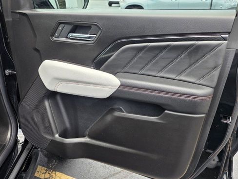 Used 2026 GMC Canyon AT4X AWD/4WD image 23