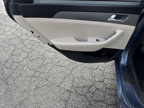 Used 2015 Hyundai Sonata SE image 21
