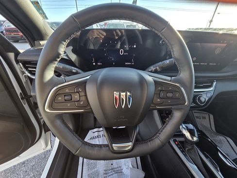 Used 2024 Buick Envista Sport Touring w/ Convenience I Package image 12