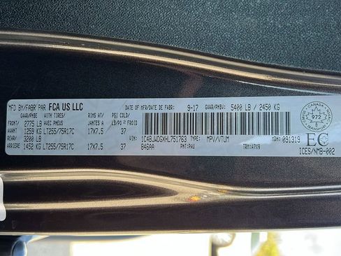 Used 2017 Jeep Wrangler Unlimited Sport AWD/4WD image 11