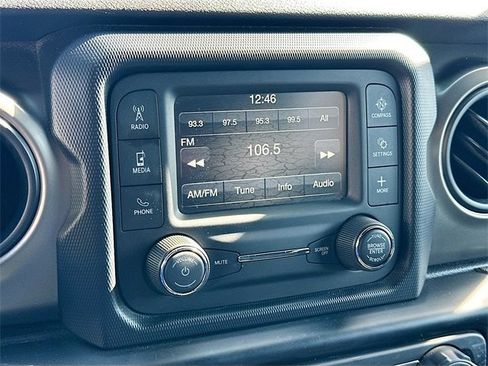 Used 2019 Jeep Wrangler Unlimited Sport S image 14