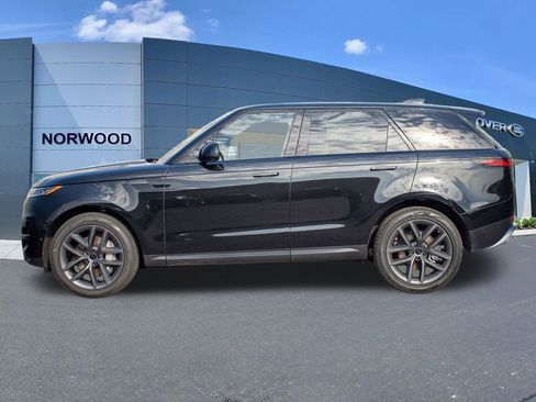 New 2026 Land Rover Range Rover Sport SE image 7