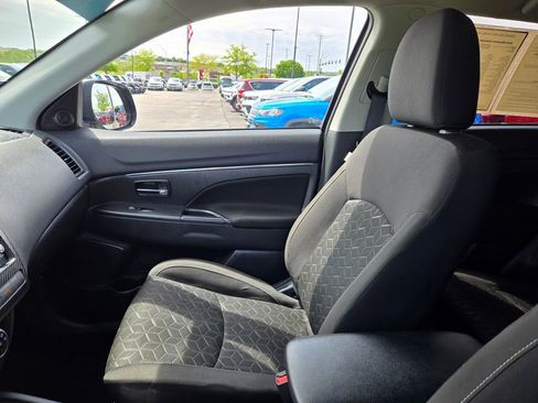 Used 2020 Mitsubishi Outlander Sport ES AWD/4WD image 22