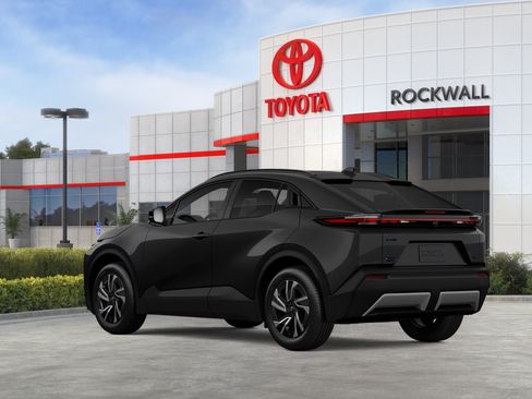 New 2026 Toyota C-HR AWD/4WD image 40