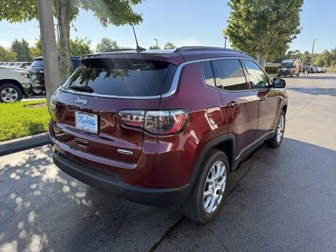 Used 2022 Jeep Compass Latitude image 8