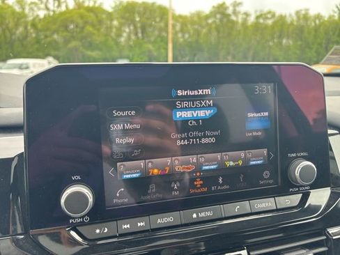Used 2023 Nissan Pathfinder SV w/ SV Premium Package AWD/4WD image 25