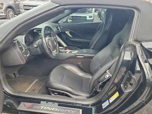 Used 2019 Chevrolet Corvette Stingray Convertible Z51 2LT RWD image 19