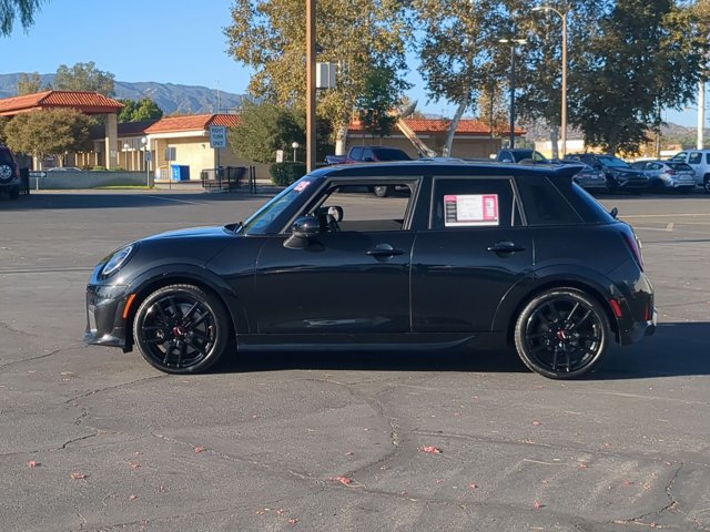 Used 2025 MINI Cooper S FWD image 9