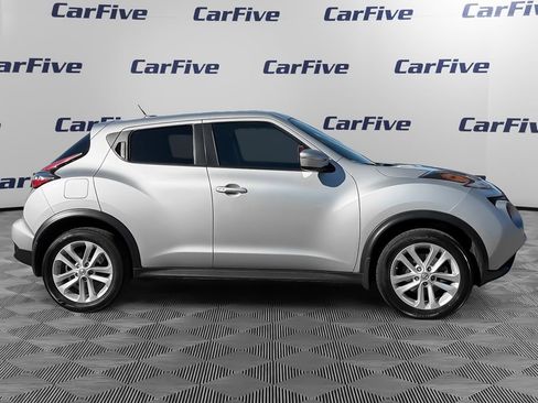 Used 2016 Nissan Juke SV w/ Cold Weather Package image 7