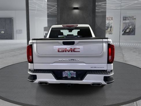 Used 2022 GMC Sierra 1500 Denali w/ Denali Reserve Package AWD/4WD image 6