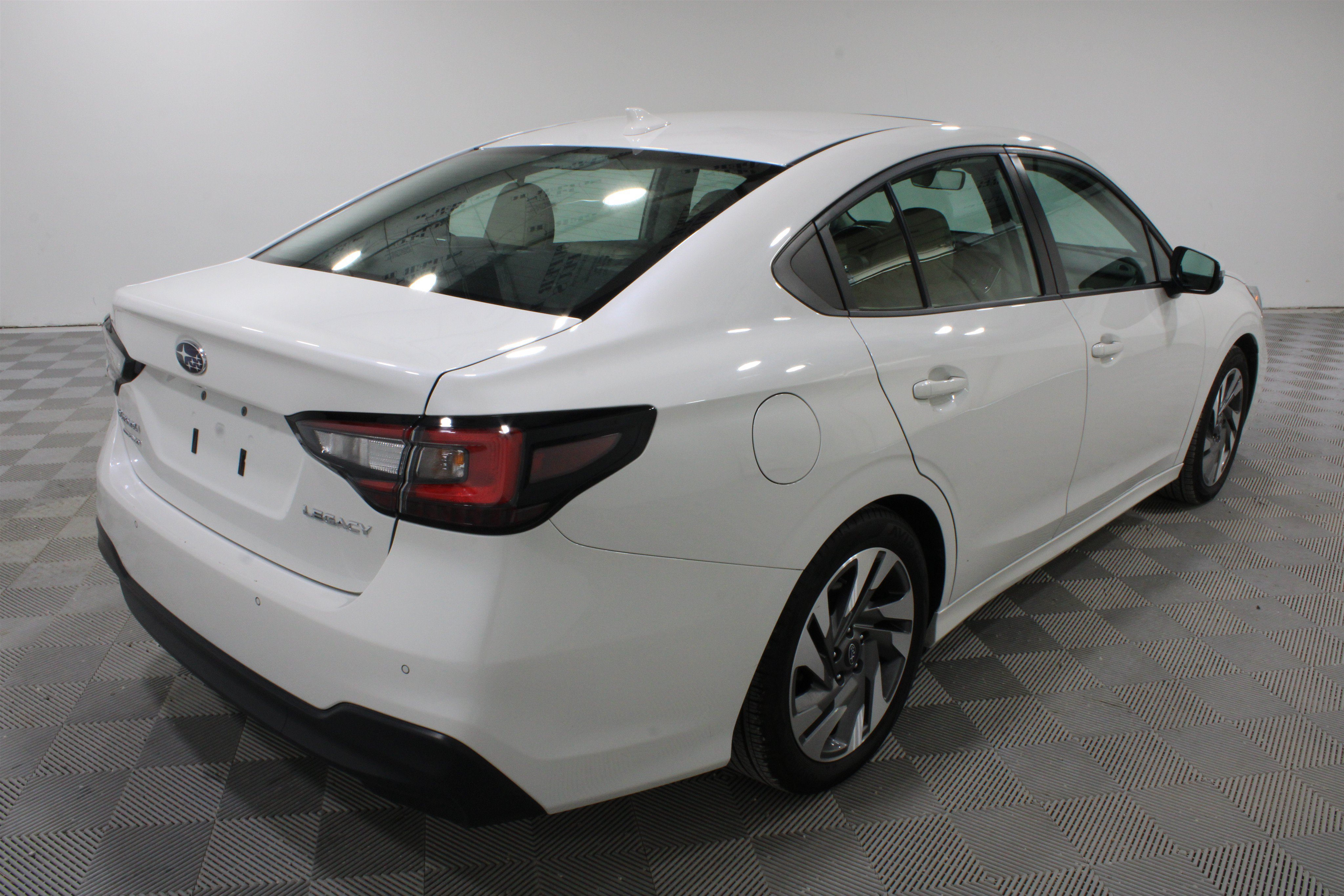 Used 2023 Subaru Legacy Limited AWD/4WD image 27