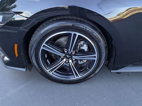 Used 2024 Ford Mustang Premium image 10